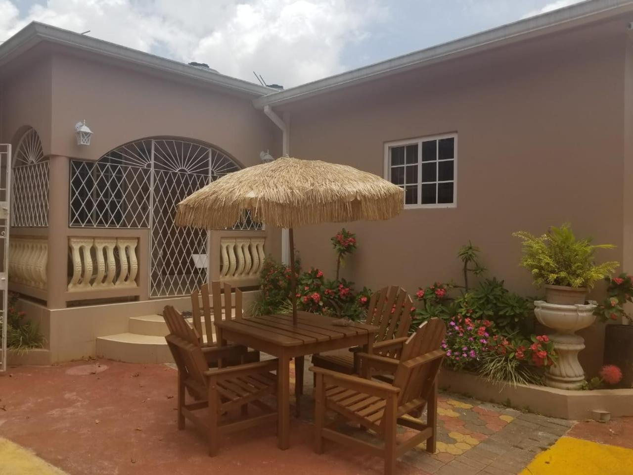 Cliffe Ranch Villa Mandeville Exterior photo